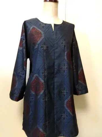 기모노 오시마 명주 리메이크 - * - 키넥의 깔끔한 튜닉