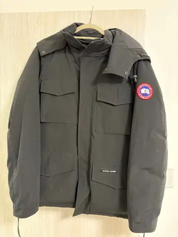 CANADA GOOSE 다운 자켓 블랙 M