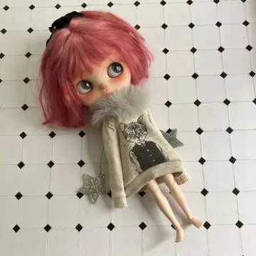 네오 브라이스 아웃핏 퍼 트레이닝복 고양이 작가님