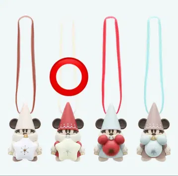 디즈니 크리스마스 2025 릴린린 캡슐 토이 빨간색