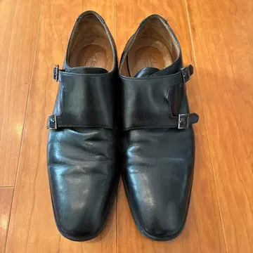 할인 중! 블랙 가죽 더블 몽크 스트랩 신발