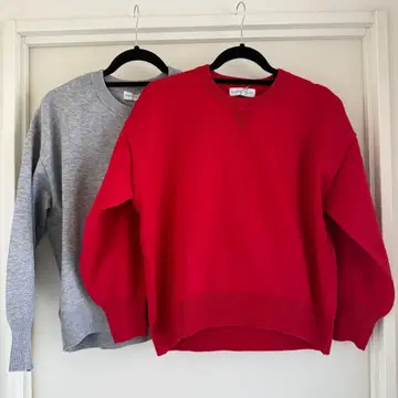 택 포함 새상품 맨투맨 니트 빨간색 그레이 2장 세트