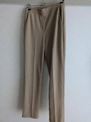 XEXYMIX 베이지 슬랙스