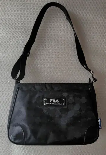 FILA 숄더백 블랙