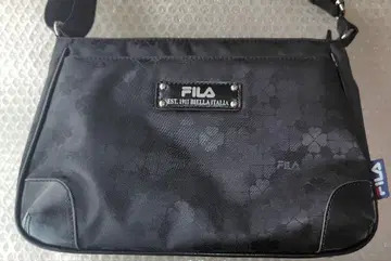 FILA 숄더백 블랙