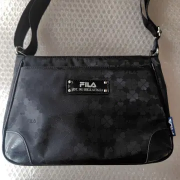 FILA 숄더백 블랙