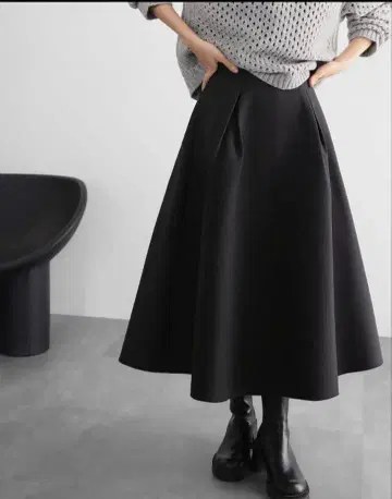 ELFRANK 플레어 롱 스커트 블랙