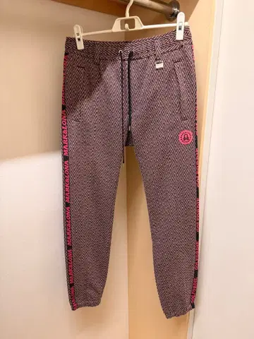 [슬림 레그 연출] MARK&LONA 핑크 팬츠 44M