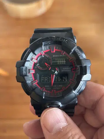 CASIO G-SHOCK GA-700SE-1A4