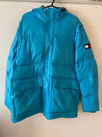 TOMMY HILFIGER 스카이블루 다운 자켓 L 사이즈