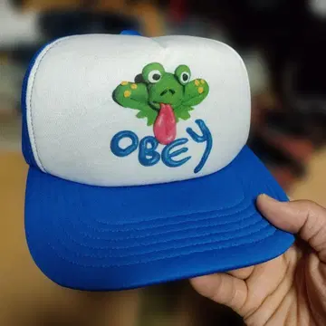 OBEY 메쉬 캡