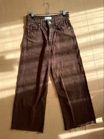 다크 브라운 와이드 레그 데님 프린지 헴