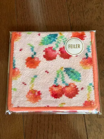 [ 미사용 새상품 ] 페이퍼 체리 도트 손수건 파우치 WEB 한정 컬러