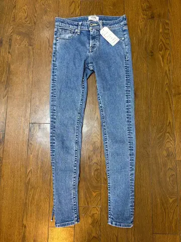 스키니 청바지 라이트 블루