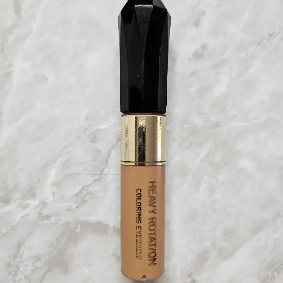 Kiss Me Heavy Rotation Coloring Eyebrow