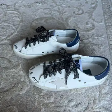 SUPERSTAR GOIDEN GOOSE 사이즈 37