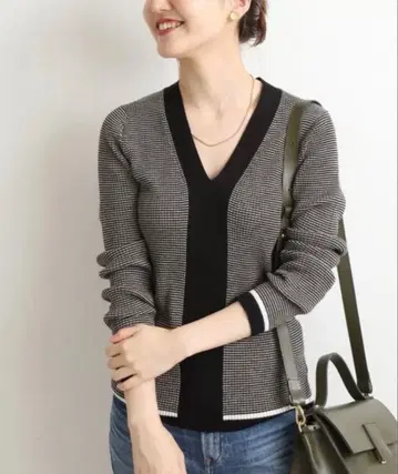 새상품급 IENA 3x3 리브 니트 V넥 풀오버