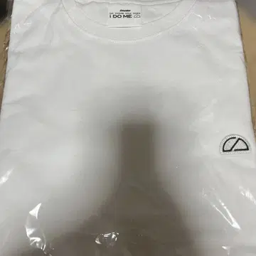 I DO ME 화이트 티셔츠