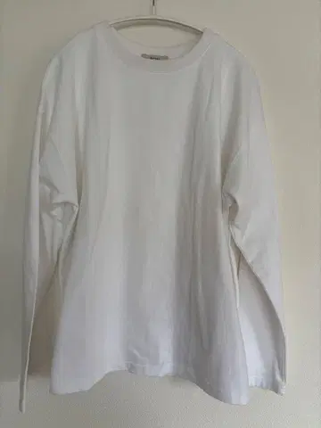 RCW 화이트 긴팔 T셔츠