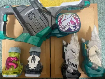 가면라이더 리바이스 투사이드라이버 퍼펙트윙 바이 스탬프