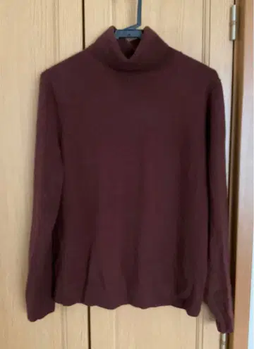 캐시미어 100% 유니클로 터틀넥 스웨터 긴팔 브라운 진홍
