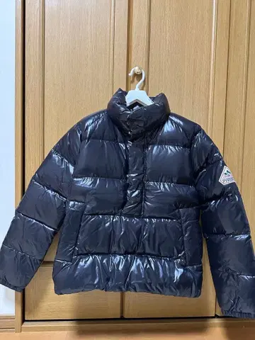 PYRENEX 블랙 다운 자켓 하이넥