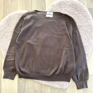 오파크 클립 오가닉 코튼 보트넥 니트소 심플