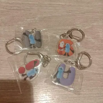 GIGO 한정판 혜택 퍼펫 스 아크릴 키링 4종
