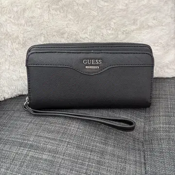 GUESS 블랙 장지갑