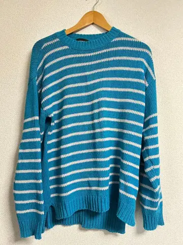 EMPORIO ARMANI 니트 얼룩 때문에 저렴합니다