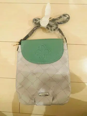 자수입 숄더백 그레이/그린