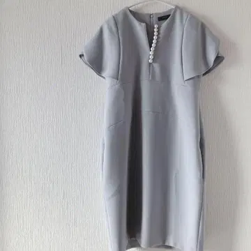 새상품급 YOKO CHAN 펄 슬릿 라인 드레스 색스 size40