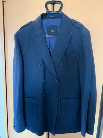 BOSS 네이비 테일러드 자켓