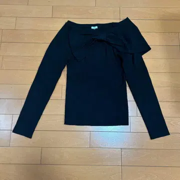 더블 스탠다드 클로징 SOV 리본 니트