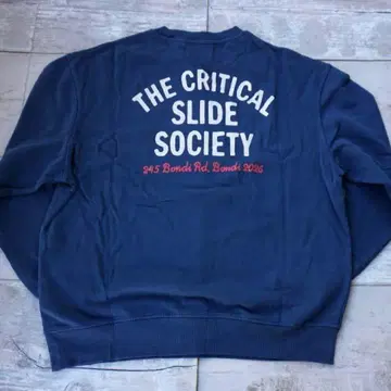 critical slide LOCAL CREW 새상품