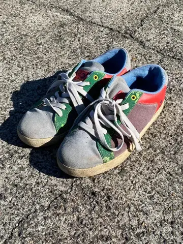 GRAVIS 그래비스 스니커즈