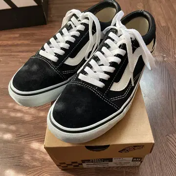 vans 스니커즈 24.5