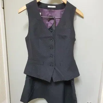 본맥스 Amatir 9호 스트라이프 베스트 스커트 세트 하자 있음