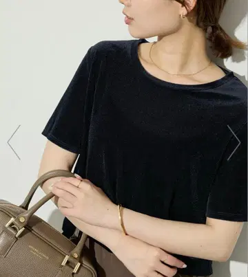 슬로브 이에나 벨로아 T셔츠