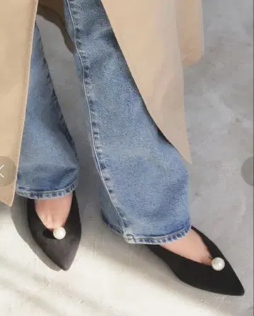 LE TALON 포인티드 펄 모티브 플랫