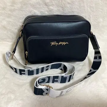 컨디션 최상 타미힐피거 숄더백 로고 카메라백