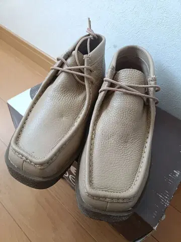 conqueror shoes