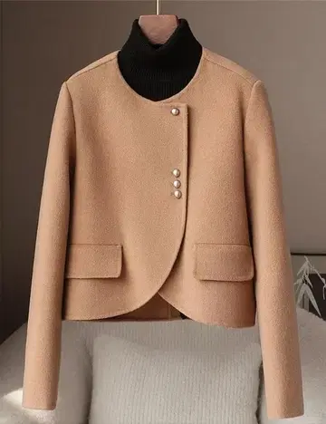 새상품 부드러운 분위기의 캐시미어 혼방 울 자켓 여성용 하프 기장 코트
