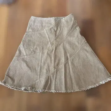 zucca 베이지 데님 플레어 스커트