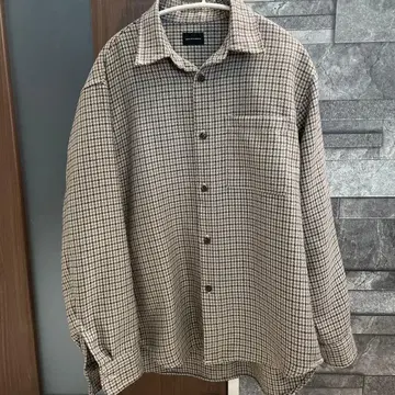 유나이티드 애로우즈 하운드투스 체크 셔츠 정가 1만 엔