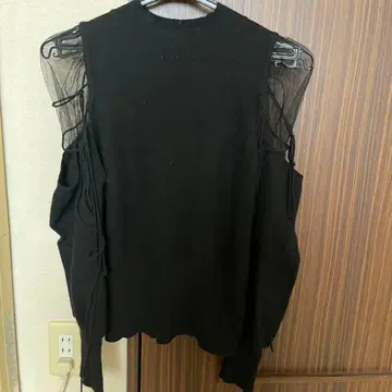 snidel 시스루 숄더 니트 풀오버 스나이델