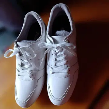 새상품급 SKECHERS SLIP-INS 25cm 심플한 디자인입니다.