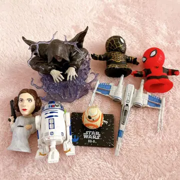 가격 인하! 스타 워즈 스파이더맨 피규어 묶음 판매 가챠