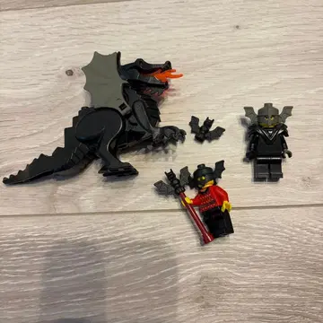 LEGO 박쥐 남작 드래곤 세트