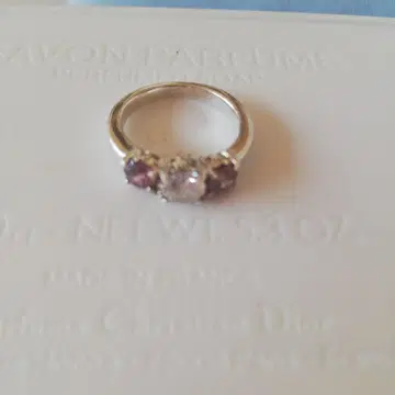 스타 주얼리 반지 보라색과 클리어 스톤
